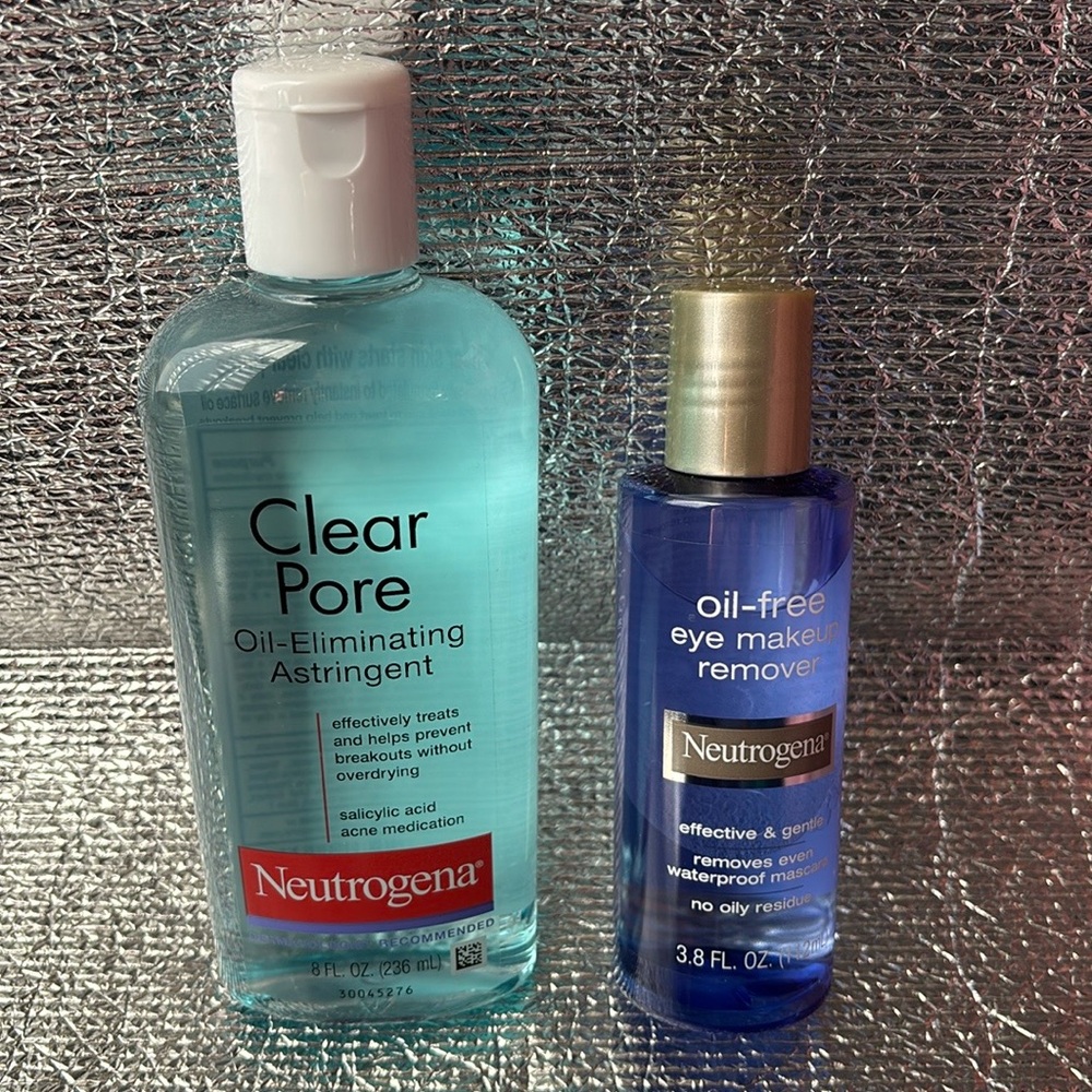 Neutrogena Clear Pore & Makeup Remover